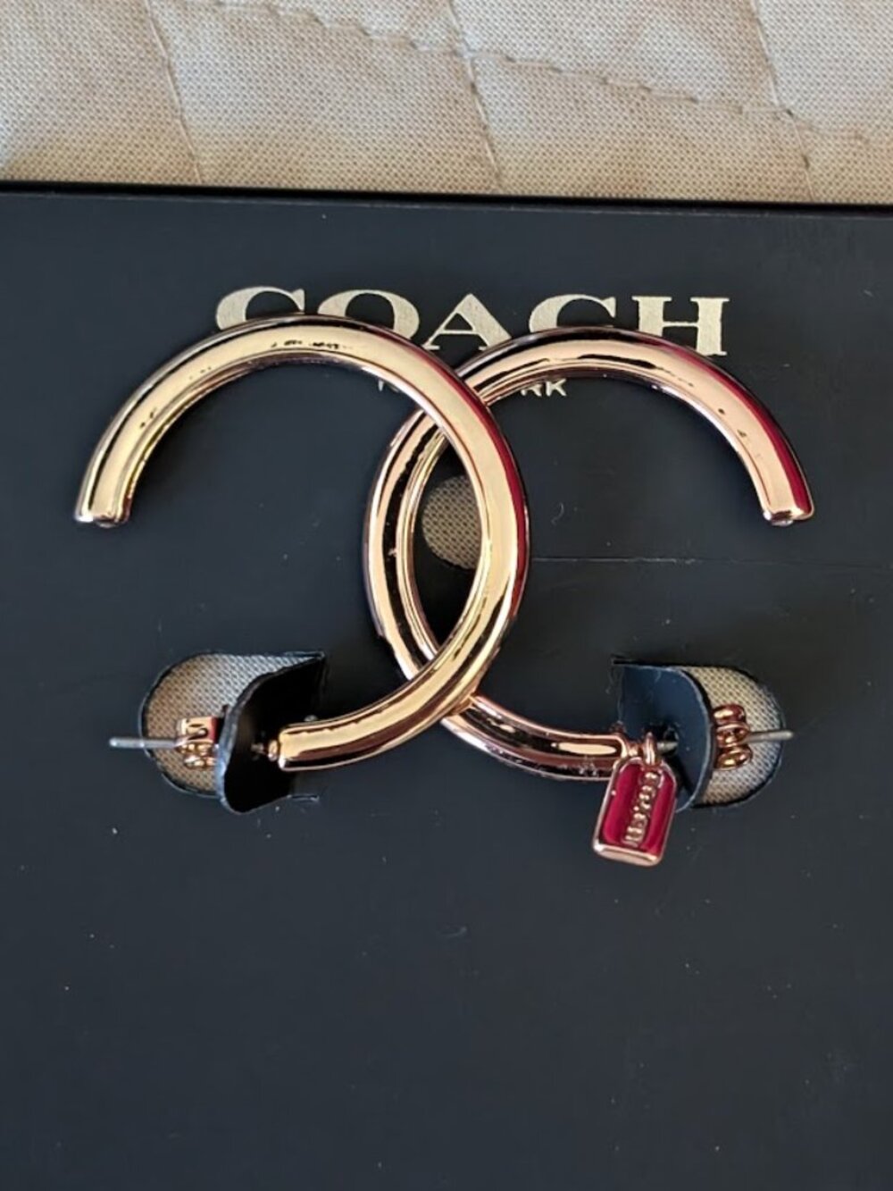 COACH Signature Hoop Earrings Rose Gold Tone NWT - Picture 2 of 6